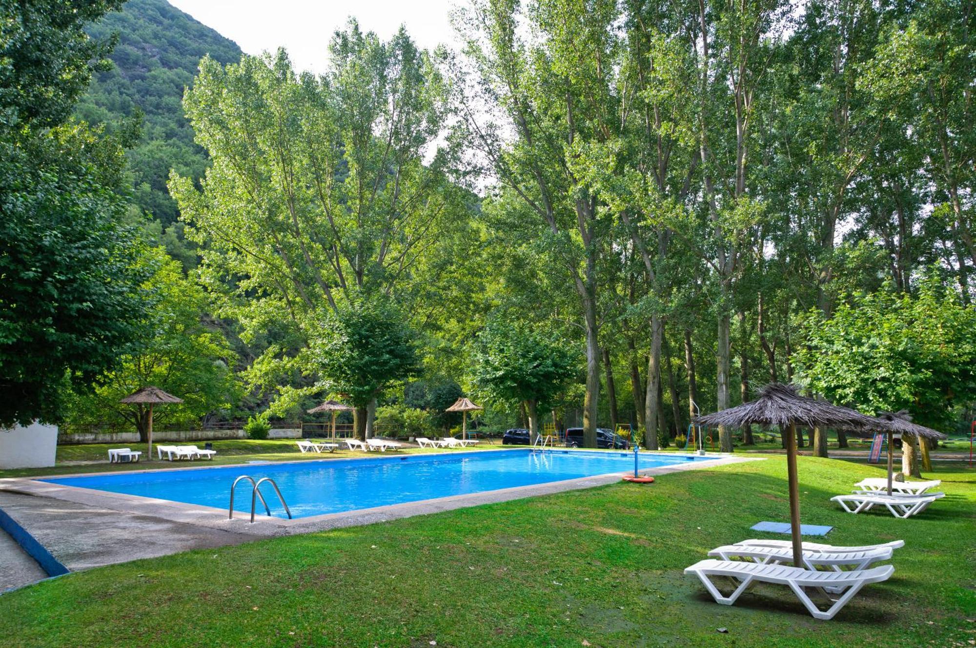 Hotel Snoe Condes Del Pallars Rialp Luaran gambar